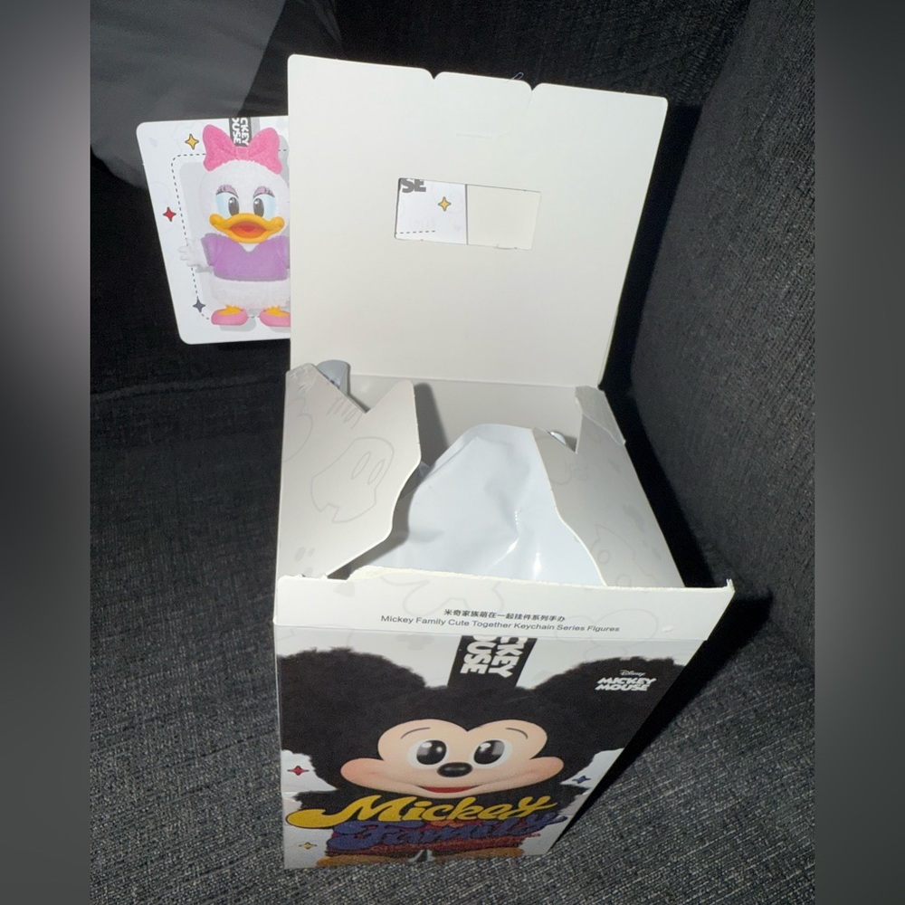 Popmart mickey family